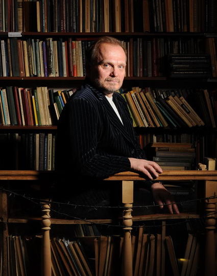 Капитан книжного плавания