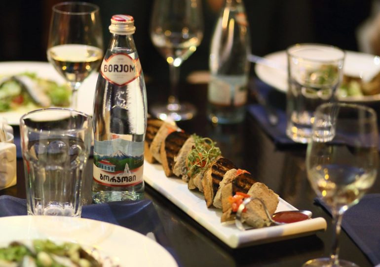 В Украине открывается Академия праздников