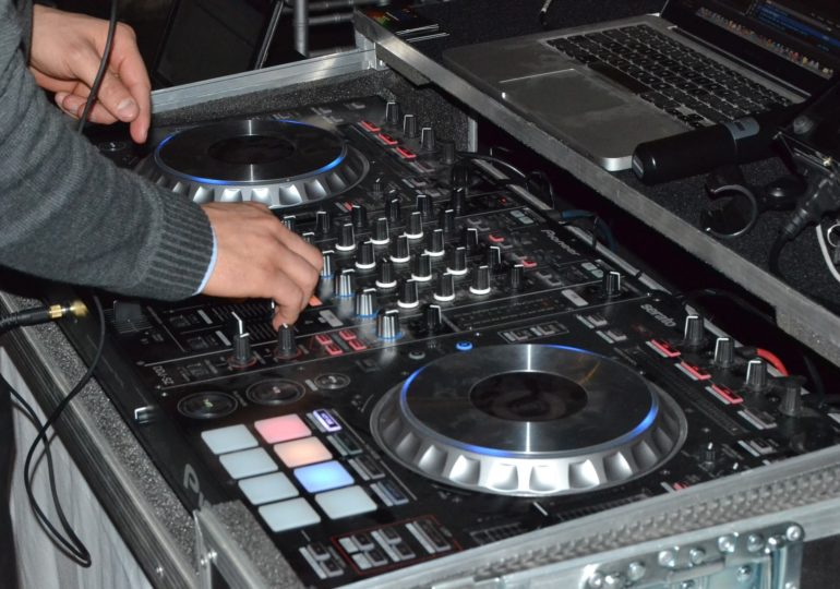 Куда сходить, если остался в Киеве в последние выходные лета