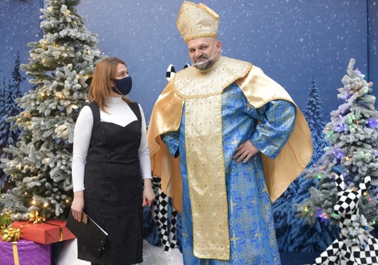 Як Василь Вірастюк привітав переможців та розповів про себе в ТРК «Проспект»