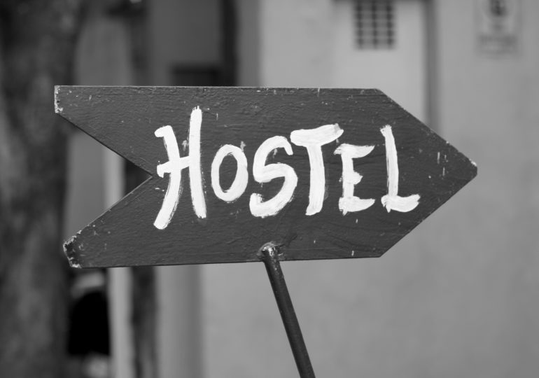 Когда Левобрежка дороже центра: бронируем отель на Евровидение