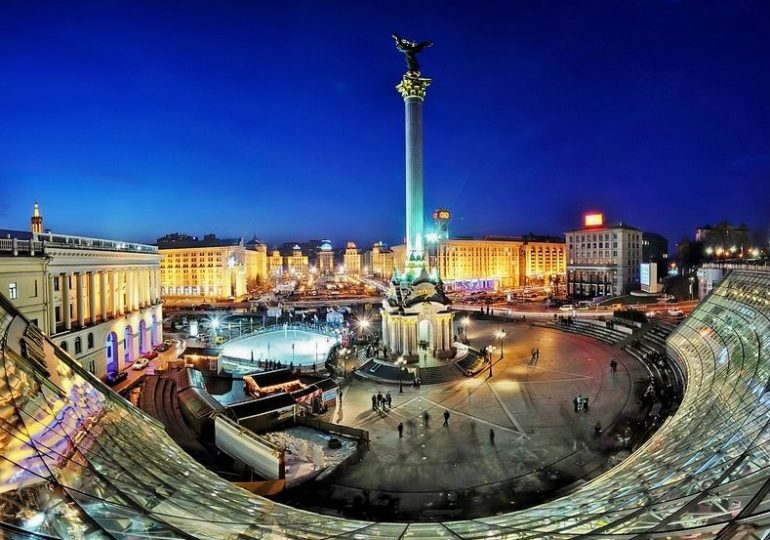 Киев за 25 лет: найди отличия на фото
