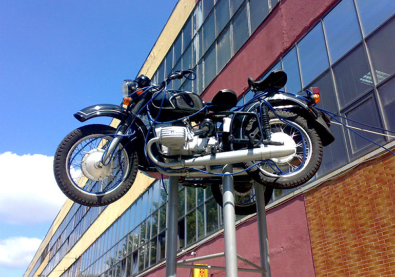 Для кіно, погоні та ескорту: 7 історій про мотоцикли Києва