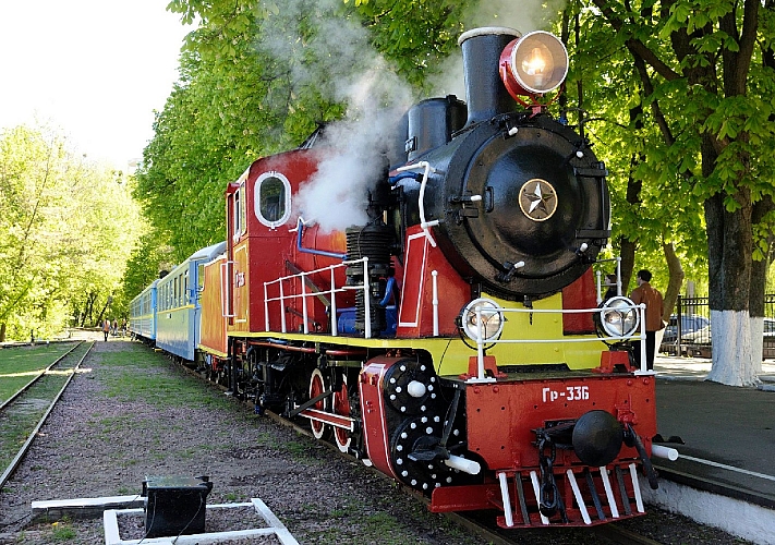 Детская железная дорога на Сырце: 6 фактов к открытию сезона
