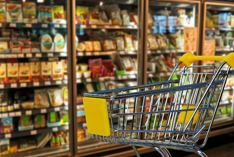 Не треба акцій: шукаємо найдорожче в київських супермаркетах