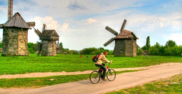 Кататься на велике в Пирогово стало дороже