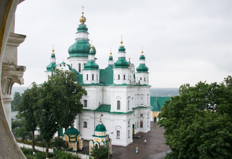 Куда уехать из Киева: один жаркий день в Чернигове