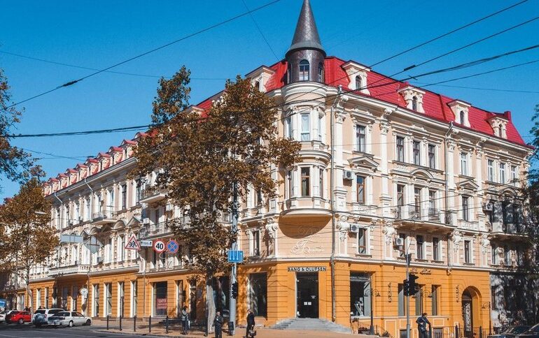 Отели в Одессе: большие возможности для шикарного отдыха с Travello