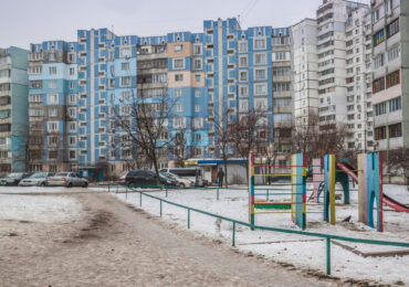 Консервація, утеплення будинку та автономне опалення: як українці готуються до важкої зими