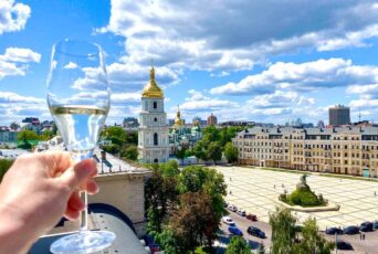 Спішити жити: чекліст літніх справ по-київськи