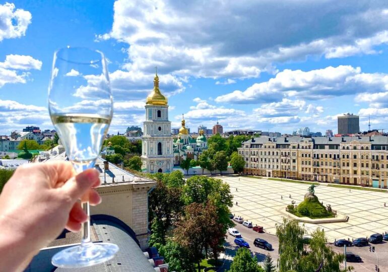 Бачити Київ яскравим: місця для краєвидів і побачень