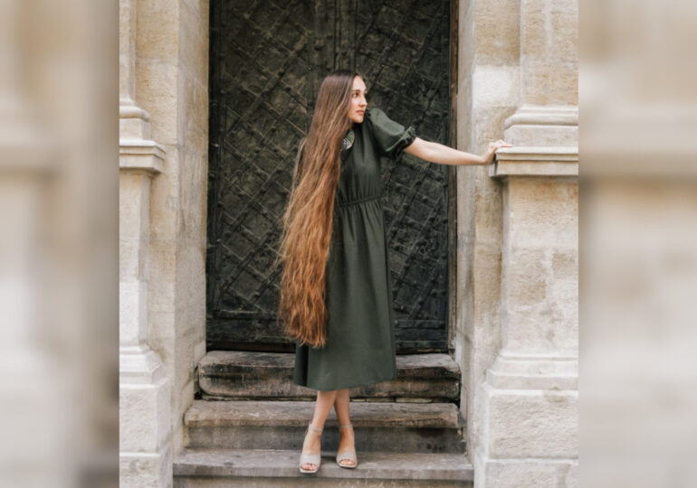 Як відростити та носити: секрети довгого волосся від киянки