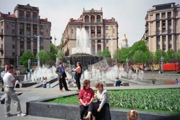 Труба, комуна, туалет: культові локації Києва 90-х