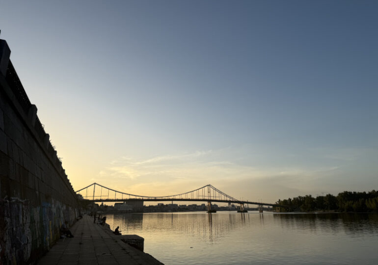 Набережна в Києві: чому ми тягнемося до води і що тут не так