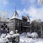 Легенди та привиди: 7 українських замків, де можна переночувати