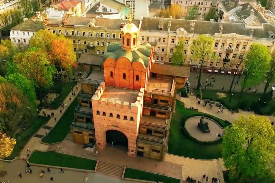 Квартири в оренду на Золотих воротах. Яка ціна модного житла