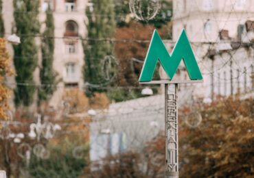 Секретна гілка та доісторичні істоти. 24 факти про київське метро
