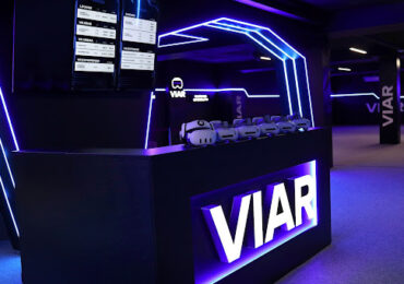 Повне занурення у світ віртуальної реальності: відкрийте для себе арену VIAR