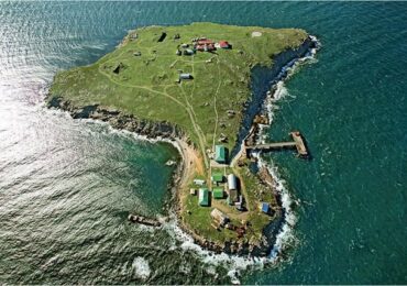 Ахілл і вогняні стовпи: 50 фактів про острів Зміїний