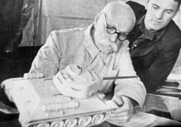 Внє політіки. Як жив і будував Патон