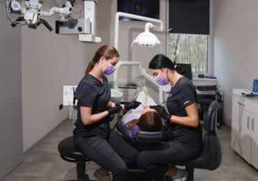 Скільки живе зуб під коронкою?