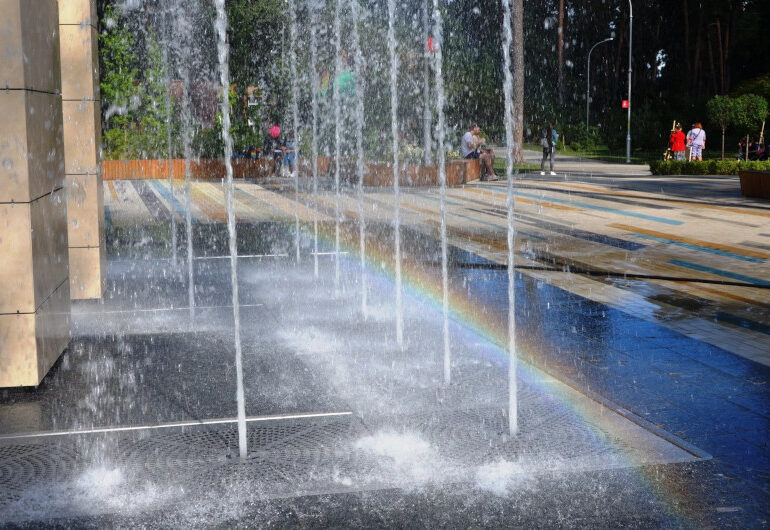 Найновіші фонтани Києва. Чи люблять їх кияни