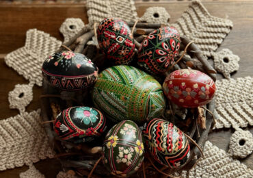Наші писанки. Як робили на Шулявці та в еміграції