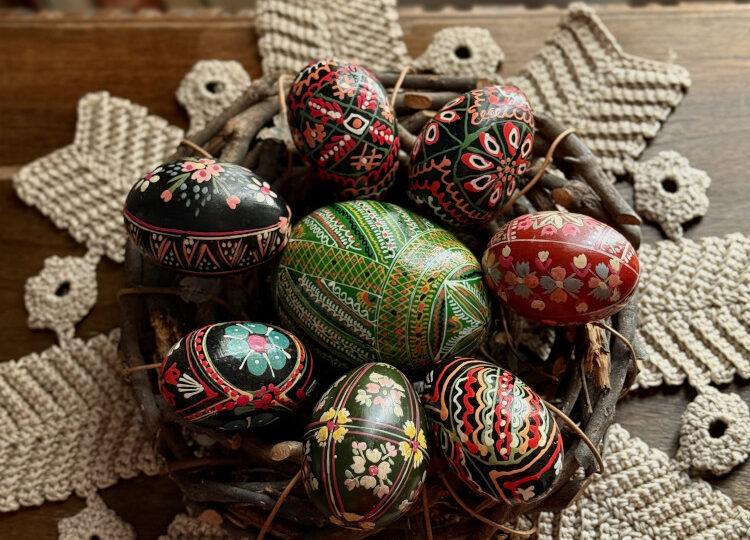 Наші писанки. Як робили на Шулявці та в еміграції