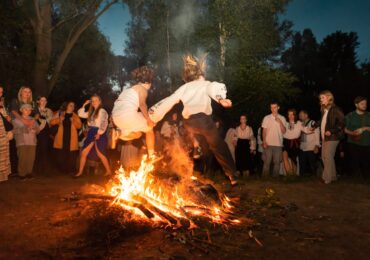 Плести вінки та стрибати через вогнище: де святкувати Івана Купала