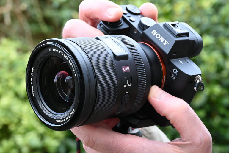 Об'єктив Viltrox AF 35mm f/1.2 LAB проти Sony GM та Canon L